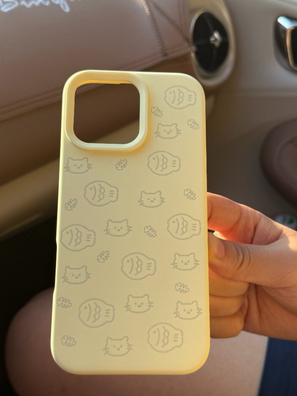 Cute Cat & Fish Butter Yellow Silicone Case